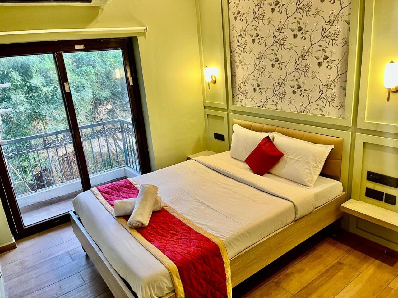 Hotel Castle Manor - Auroville Beach Pondicherry Ngoại thất bức ảnh