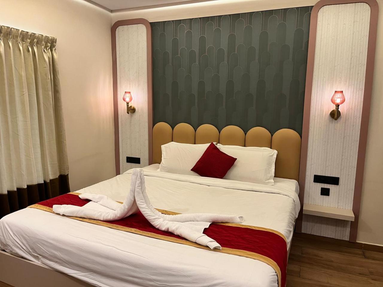 Hotel Castle Manor - Auroville Beach Pondicherry Ngoại thất bức ảnh